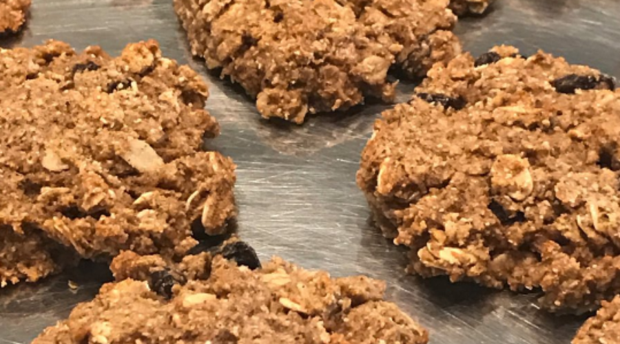 Oatmeal Raisin Spice Cookies